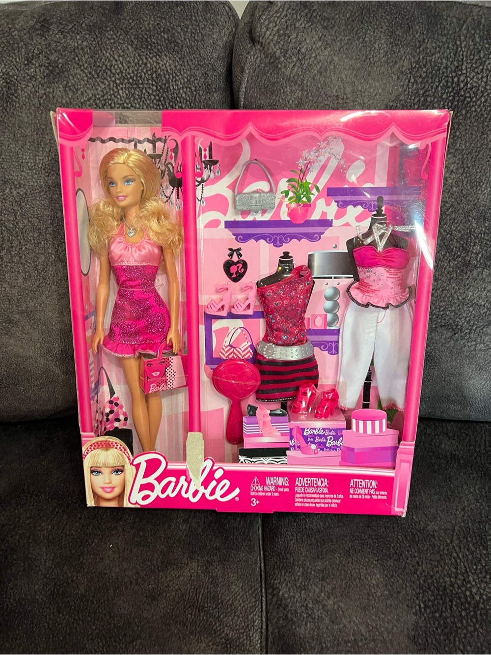 Barbie Fashionista Styling Set in Pink and White